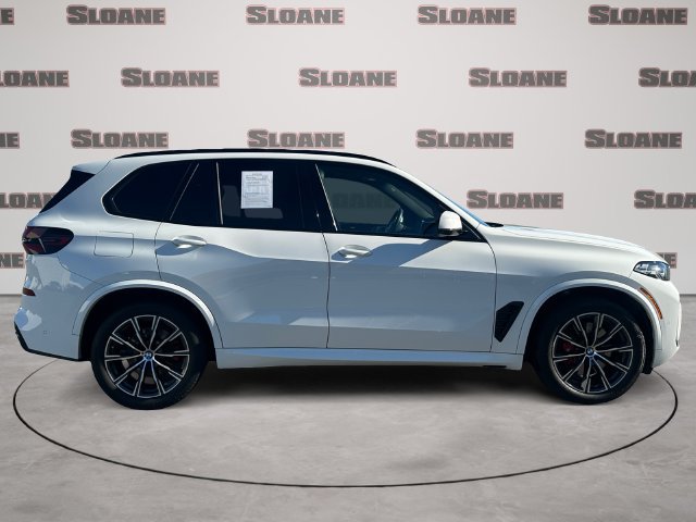 Used 2024 BMW X5 xDrive40i w/ M Sport Package AWD/4WD image 6