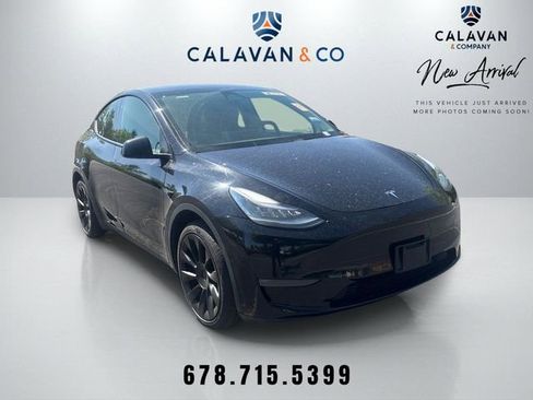 Used 2020 Tesla Model Y Long Range AWD/4WD image 1