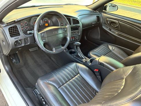 Used 2004 Chevrolet Monte Carlo SS w/ Preferred Equipment Group FWD image 24