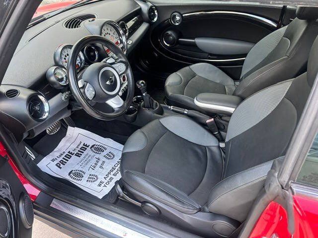 Used 2010 MINI Cooper S FWD image 6