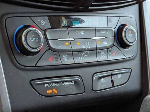 Used 2019 Ford Escape SEL FWD image 8