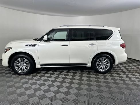 Used 2017 INFINITI QX80 4WD w/ Driver Assistance Package image 30