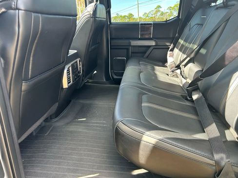 Used 2017 Ford F150 Platinum w/ Equipment Group 701A Luxury AWD/4WD image 11