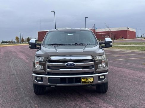 Used 2015 Ford F150 Lariat image 34