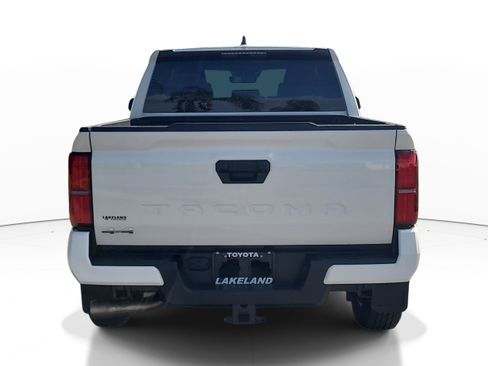 Used 2025 Toyota Tacoma SR5 AWD/4WD image 6
