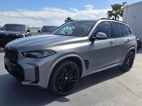 New 2026 BMW X5 xDrive40i w/ Executive Package image 7