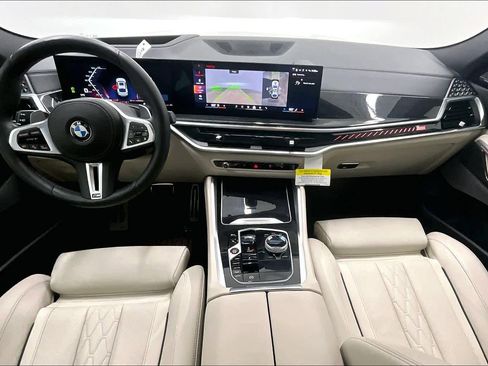 Used 2025 BMW X6 M60i image 14