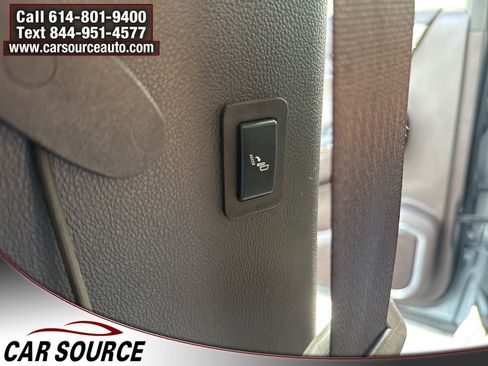 Used 2019 GMC Yukon XL Denali w/ Denali Ultimate Package image 40