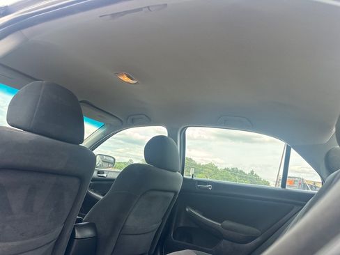 Used 2005 Honda Accord LX image 23