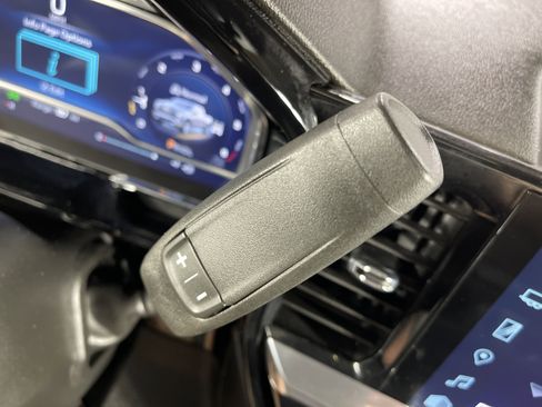 Used 2023 Chevrolet Silverado 1500 LT image 25