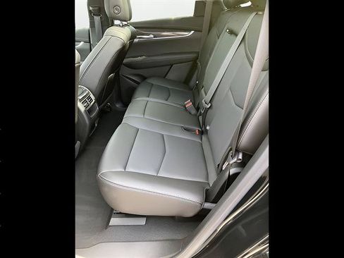 Certified 2023 Cadillac XT5 Sportv w/ Technology Package AWD/4WD image 9