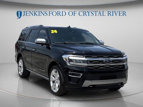 Used 2024 Ford Expedition Platinum AWD/4WD image 15