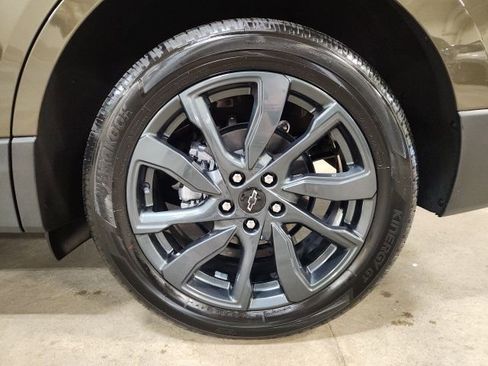 Used 2023 Chevrolet Equinox RS image 25