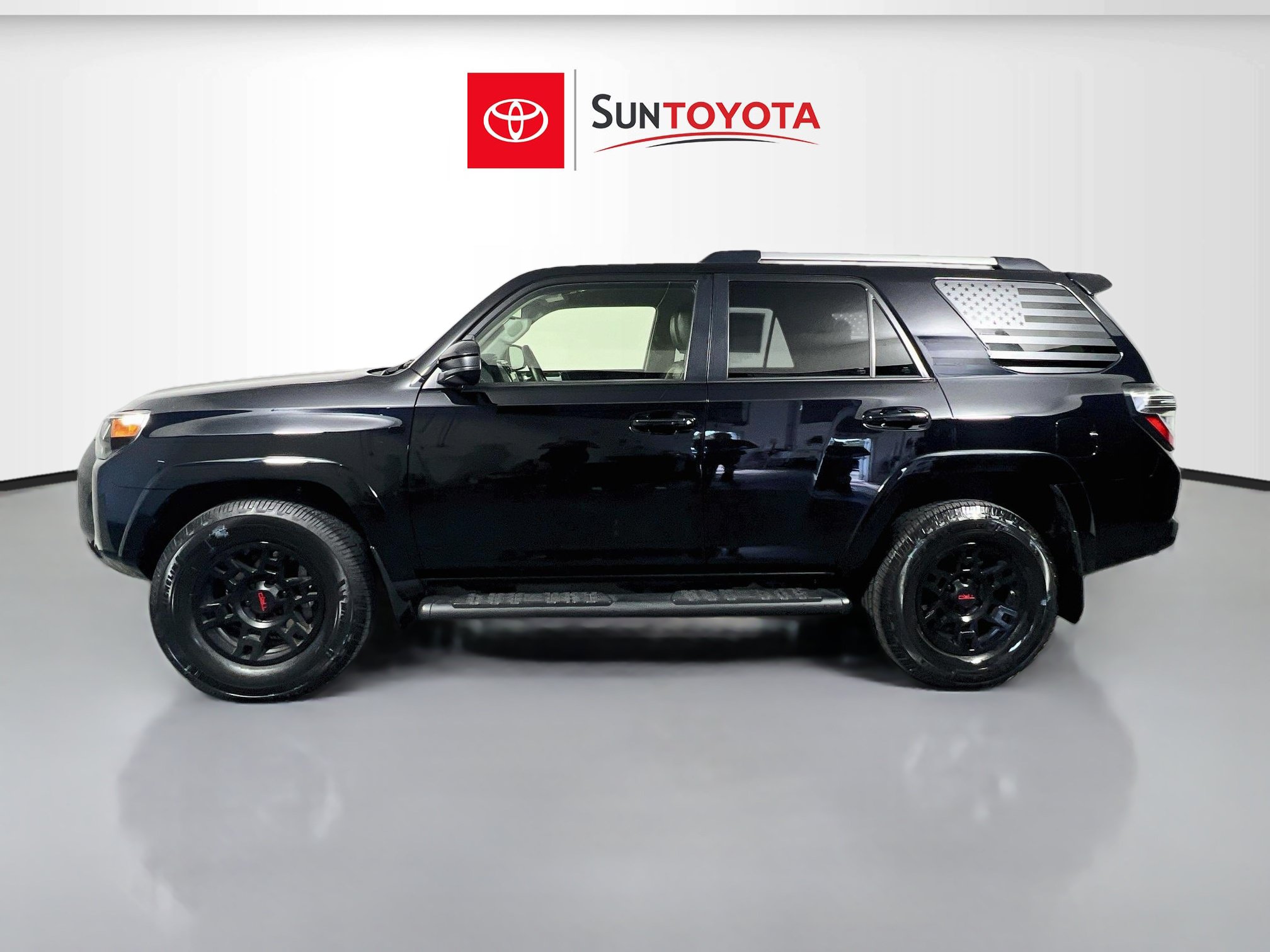 Used 2021 Toyota 4Runner SR5 RWD image 7