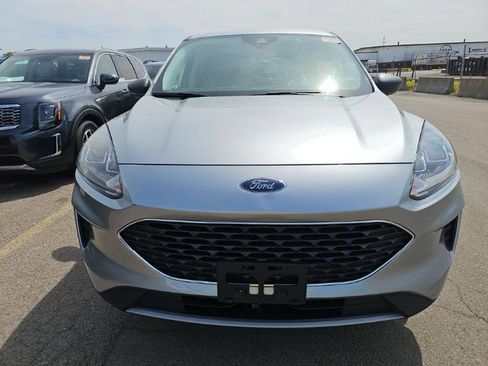 Used 2022 Ford Escape SE AWD/4WD image 2