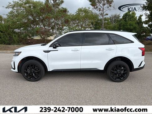 Used 2022 Kia Sorento SX image 5