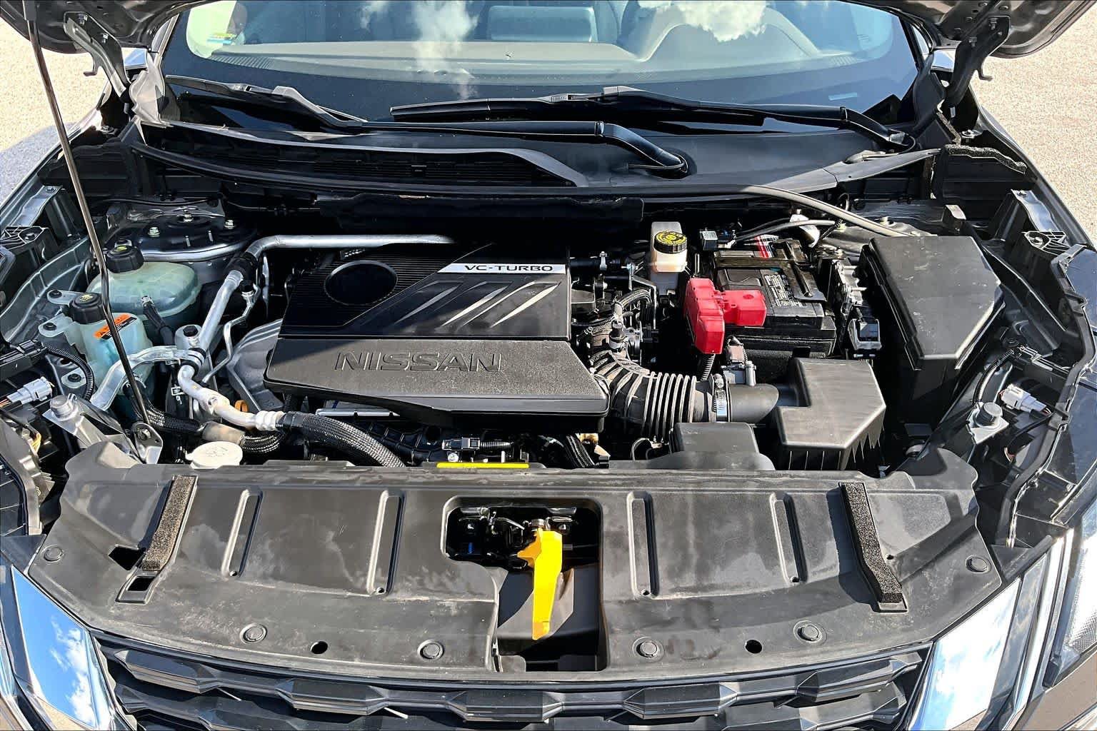Used 2023 Nissan Rogue SV FWD image 32