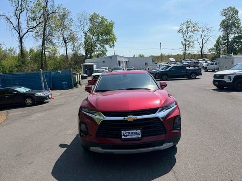 Used 2019 Chevrolet Blazer LT FWD image 3
