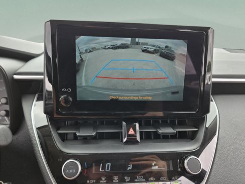 Used 2024 Toyota Corolla LE FWD image 16