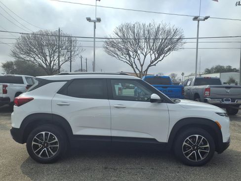 Used 2025 Chevrolet TrailBlazer LT image 21