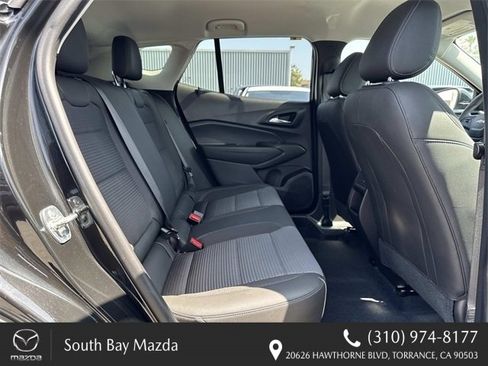 Used 2024 Chevrolet Trax LT image 19