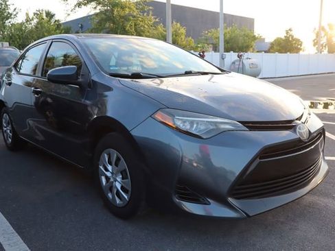 Used 2017 Toyota Corolla L FWD image 1