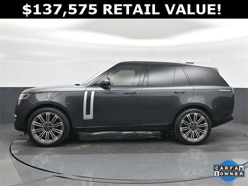 Used 2023 Land Rover Range Rover Autobiography image 2