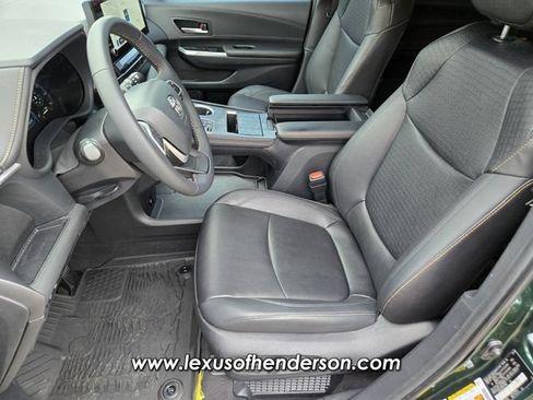 Used 2025 Toyota Sienna XLE Woodland Edition AWD/4WD image 10