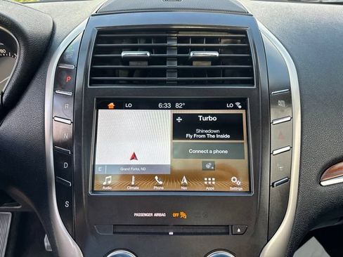 Used 2017 Lincoln MKC Reserve AWD/4WD image 11