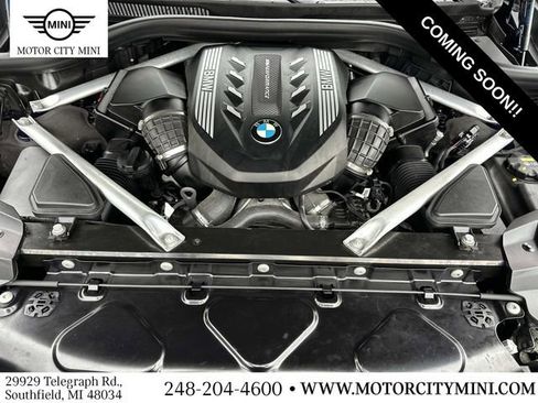 Used 2021 BMW X7 M50i w/ Executive Package image 14