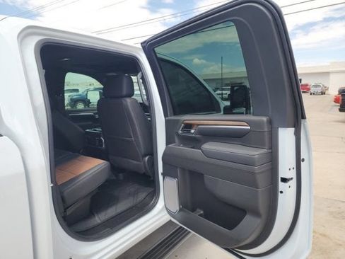 New 2026 Chevrolet Silverado 3500 High Country w/ High Country Premium Package AWD/4WD image 33