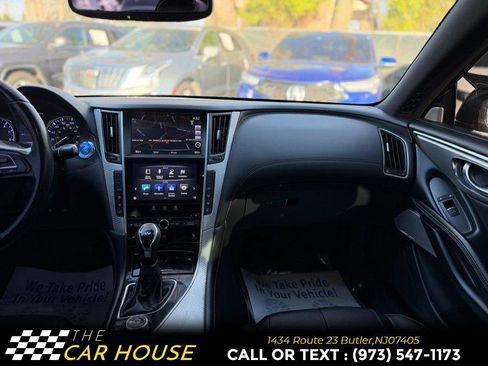 Used 2018 INFINITI Q60 3.0t Luxe w/ Sensory Package 3.0T Luxe AWD/4WD image 25