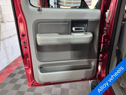 Used 2007 Ford F150 XLT image 10