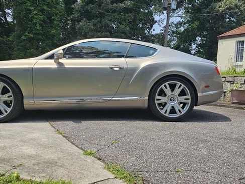 Used 2015 Bentley Continental GT image 8