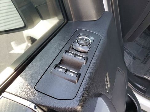 Used 2019 Ford F150 XLT w/ Equipment Group 302A Luxury RWD image 18