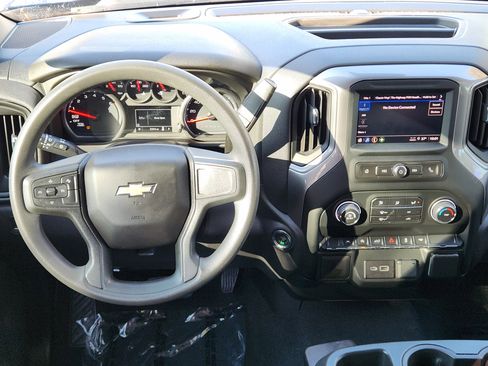 Used 2022 Chevrolet Silverado 1500 Custom w/ LPO, Dark Essentials Package image 32
