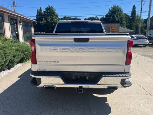 Used 2019 Chevrolet Silverado 1500 LT w/ All-Star Edition AWD/4WD image 3