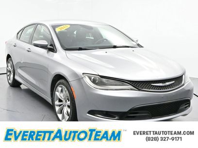 Used 2015 Chrysler 200 S w/ Navigation & Sound Group I