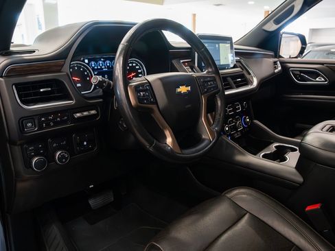 Used 2021 Chevrolet Tahoe High Country w/ Premium Package AWD/4WD image 21