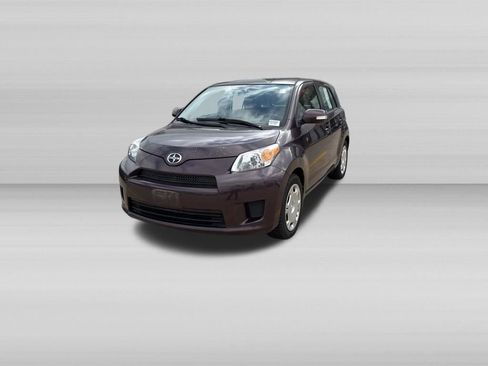 Used 2010 Scion xD image 11