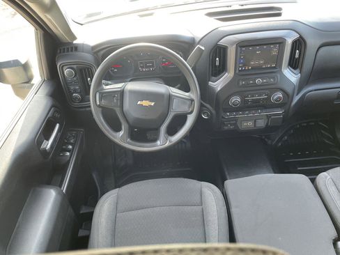 Used 2024 Chevrolet Silverado 2500 W/T w/ WT/CX Safety Package image 25