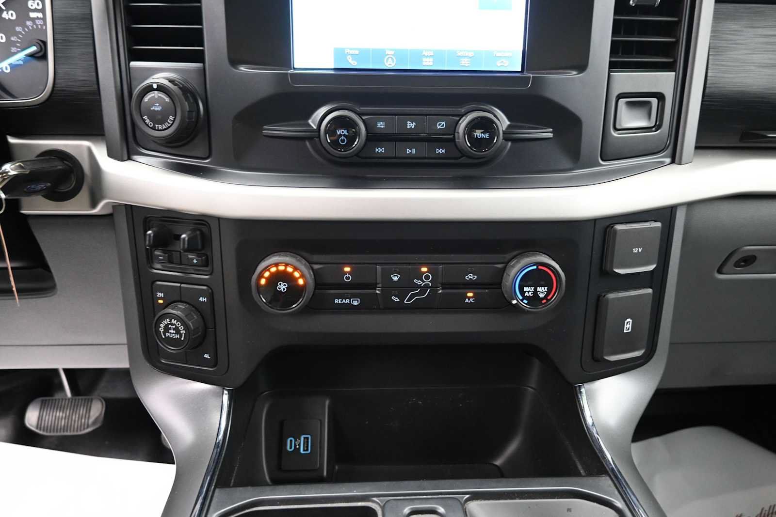 Used 2021 Ford F150 XLT w/ XTR Package AWD/4WD image 9
