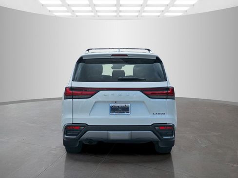 Used 2022 Lexus LX 600 4WD w/ Interior Upgrade Package image 5