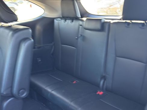 Used 2024 Toyota Highlander Limited image 7