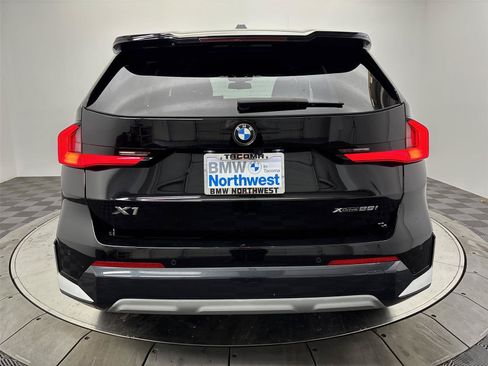 Used 2023 BMW X1 xDrive28i w/ Convenience Package AWD/4WD image 15