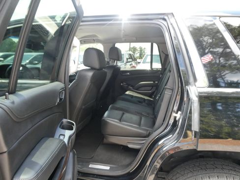 Used 2019 Chevrolet Tahoe LT AWD/4WD image 28
