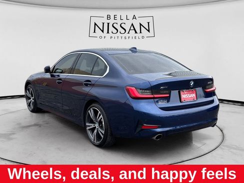 Used 2020 BMW 330i xDrive Sedan w/ Convenience Package AWD/4WD image 3