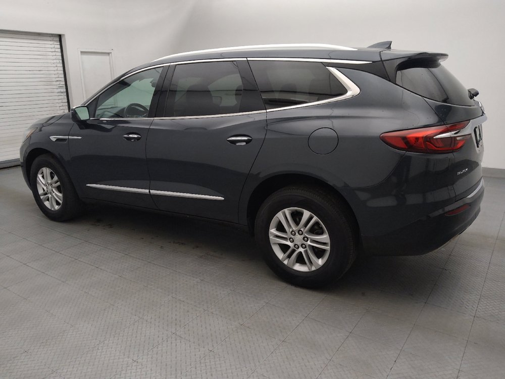 Used 2018 Buick Enclave Essence FWD image 3