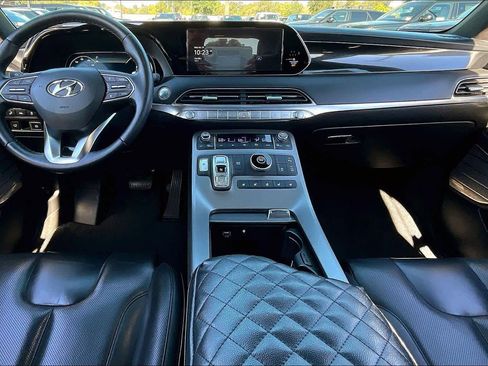 Used 2022 Hyundai Palisade Calligraphy w/ Cargo Package image 18