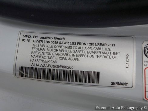 Used 2016 Audi RS 7 Prestige image 36